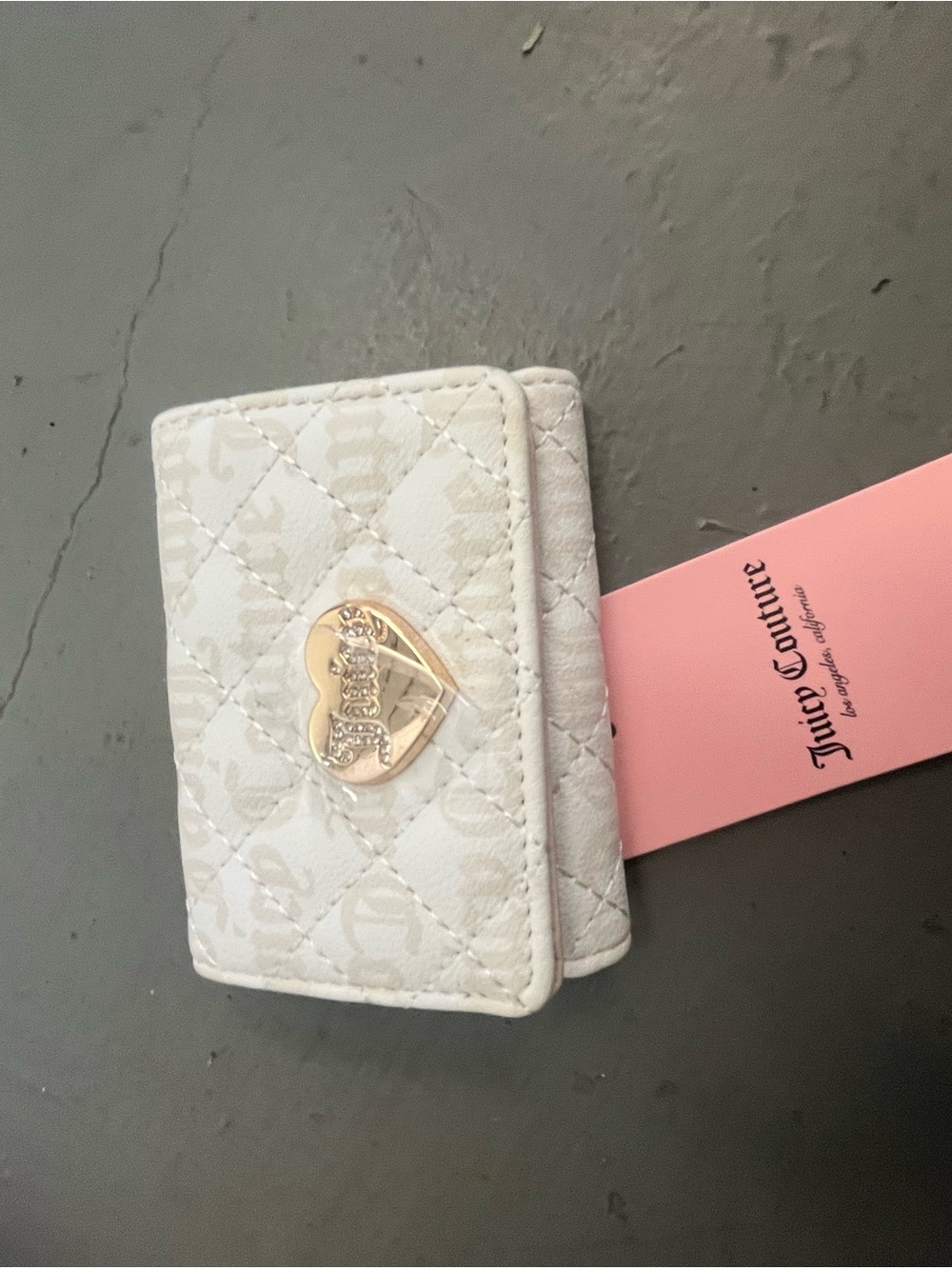 Juicy Couture White Quilted Logo Card Holder with Gold Heart Accent